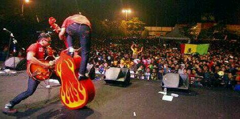 BOROCK N ROLL banner