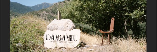 dansaneu Profile Banner
