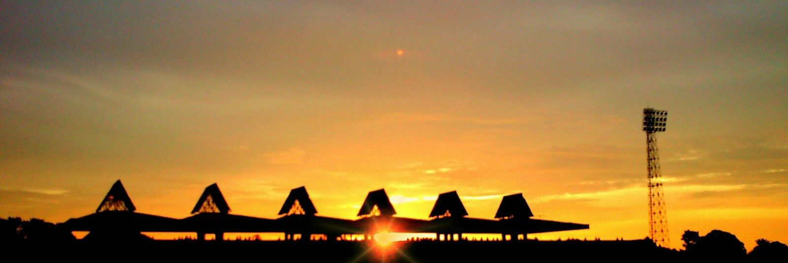 Fajrian, Raka banner