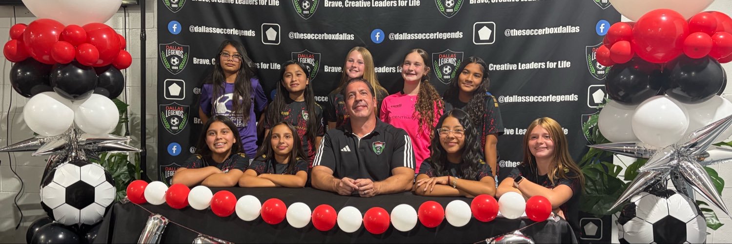 rrochetti's profile banner image