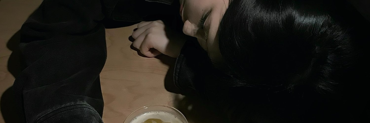 Damundara's profile banner image