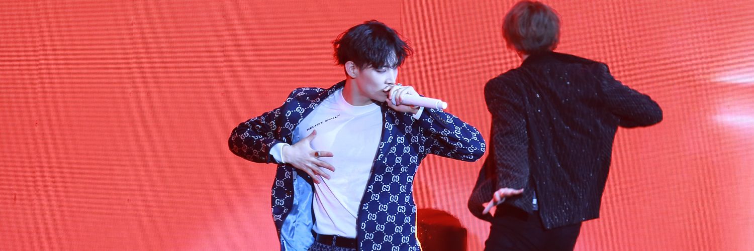 JBHolic0106's profile banner image