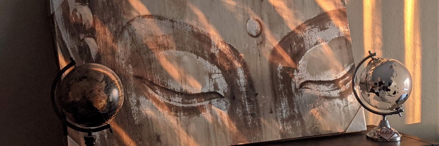 larkydee's profile banner image
