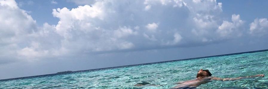 Qewi's profile banner image