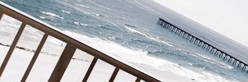 Alli_ayeee's profile banner image