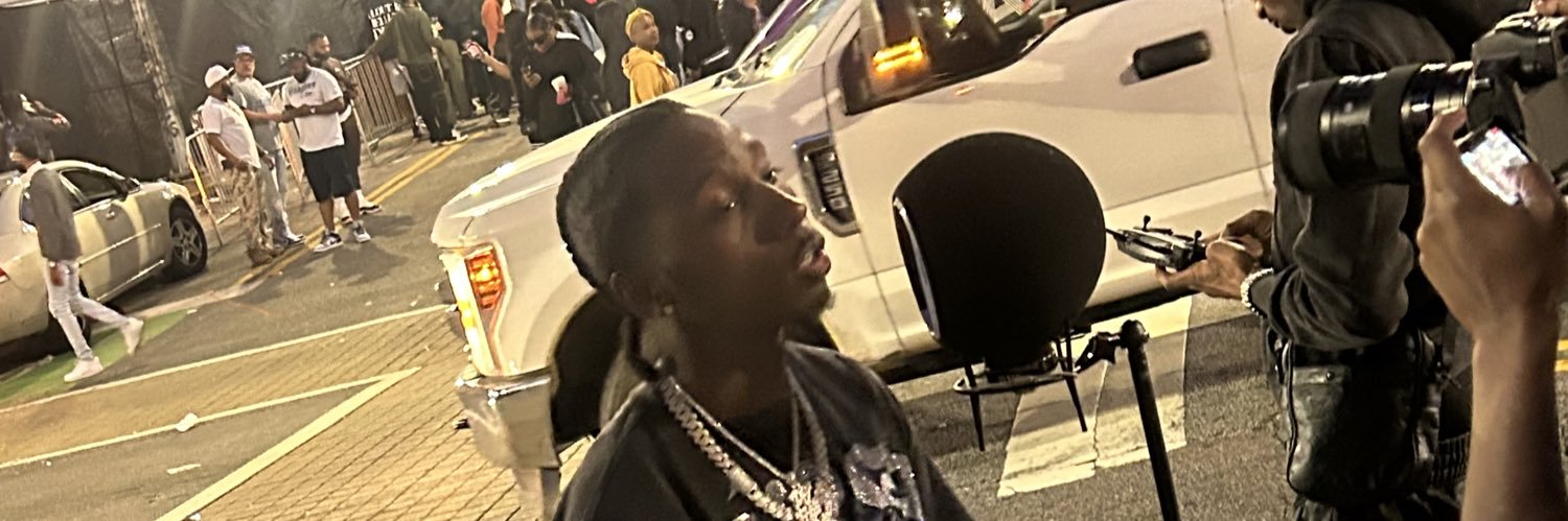 weyesguys's profile banner image