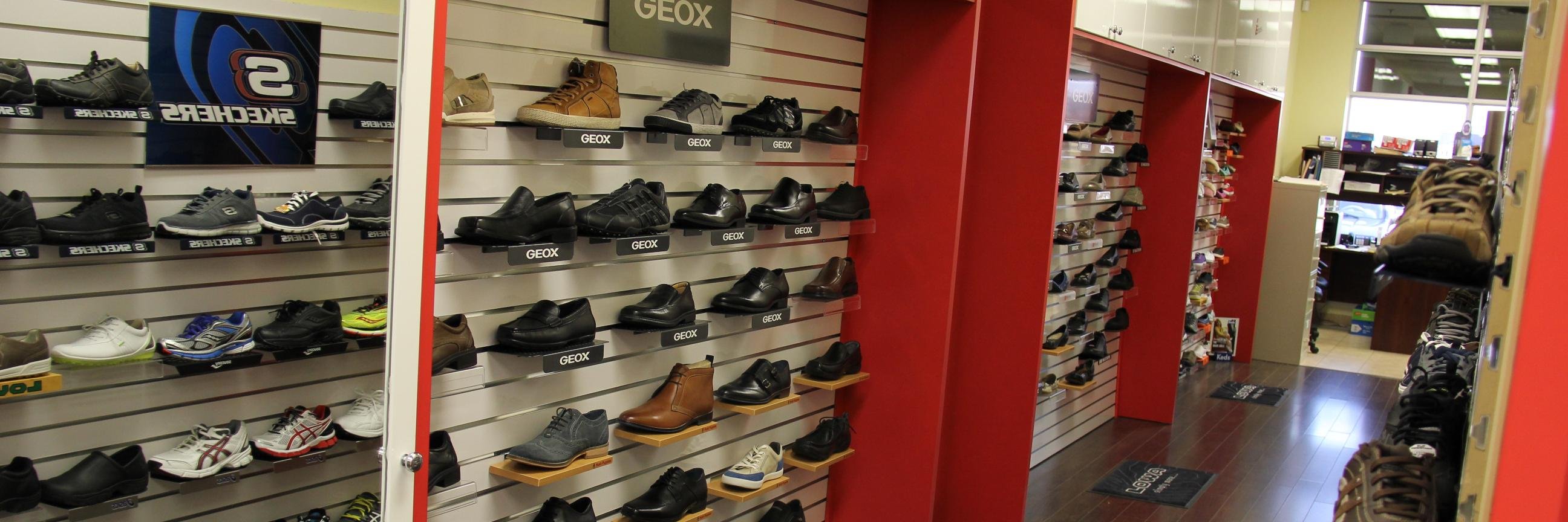 iShoes_ca's profile banner image