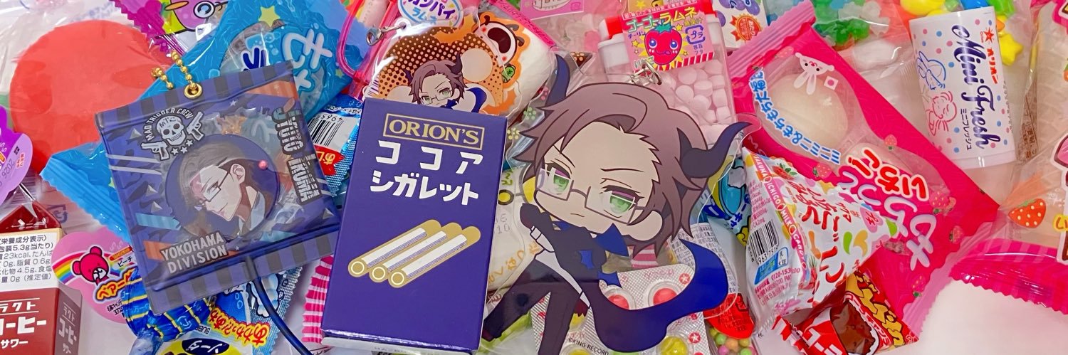 01__you's profile banner image