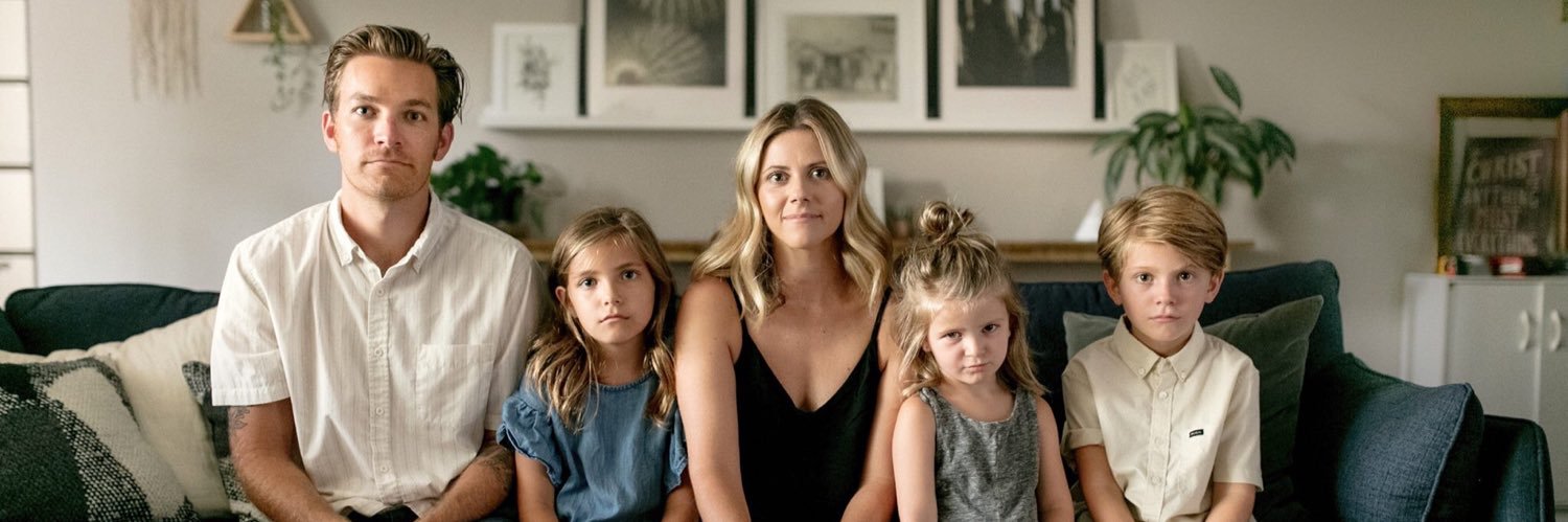 That Happy Family banner