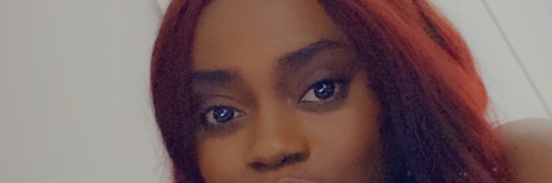 BluMolly's profile banner image