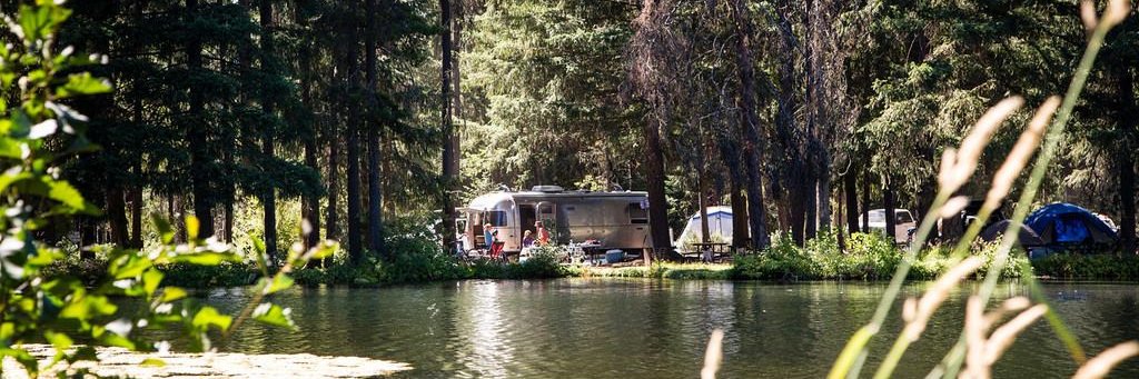 Thousand Trails banner