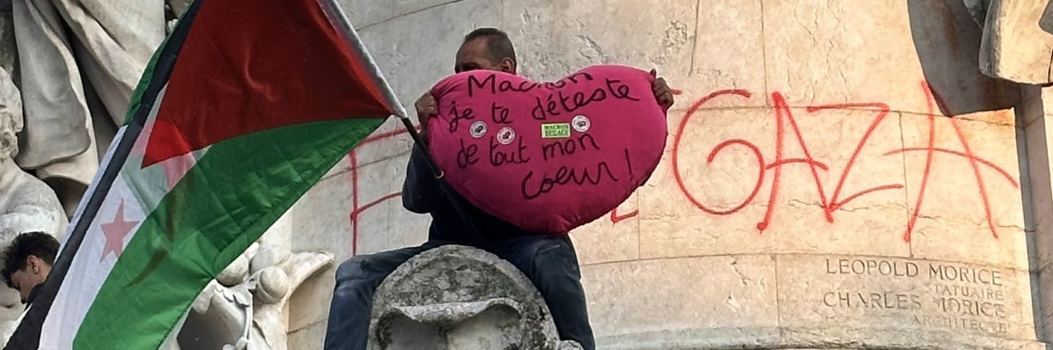 macron hate account banner