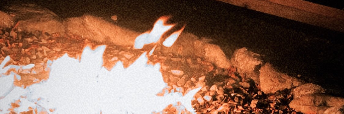juli_1206's profile banner image