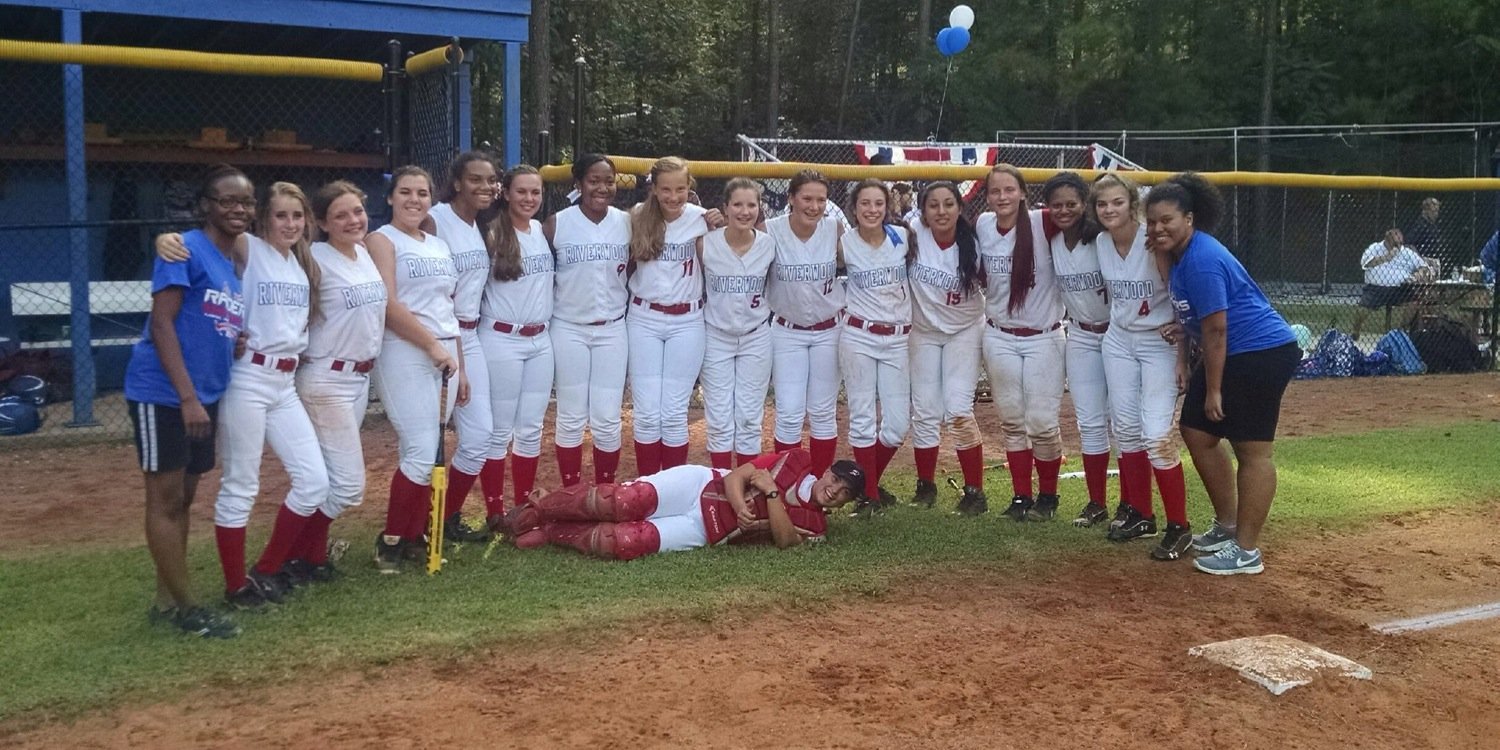 Riverwood Softball banner