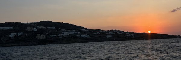 clothesvminded Profile Banner