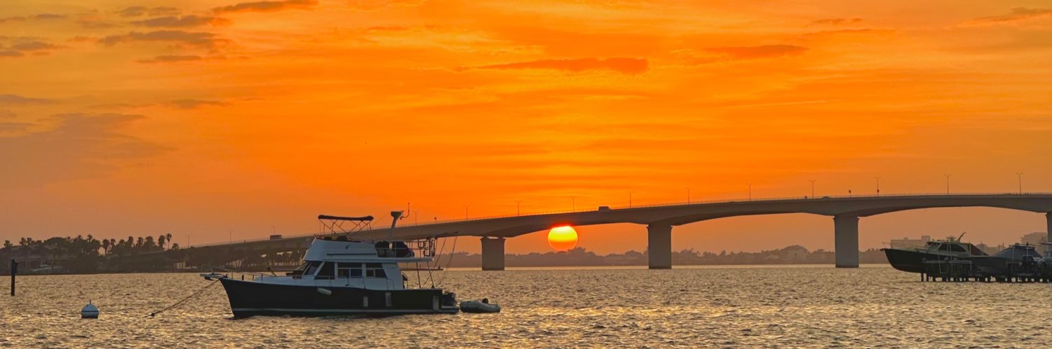 sm110101's profile banner image