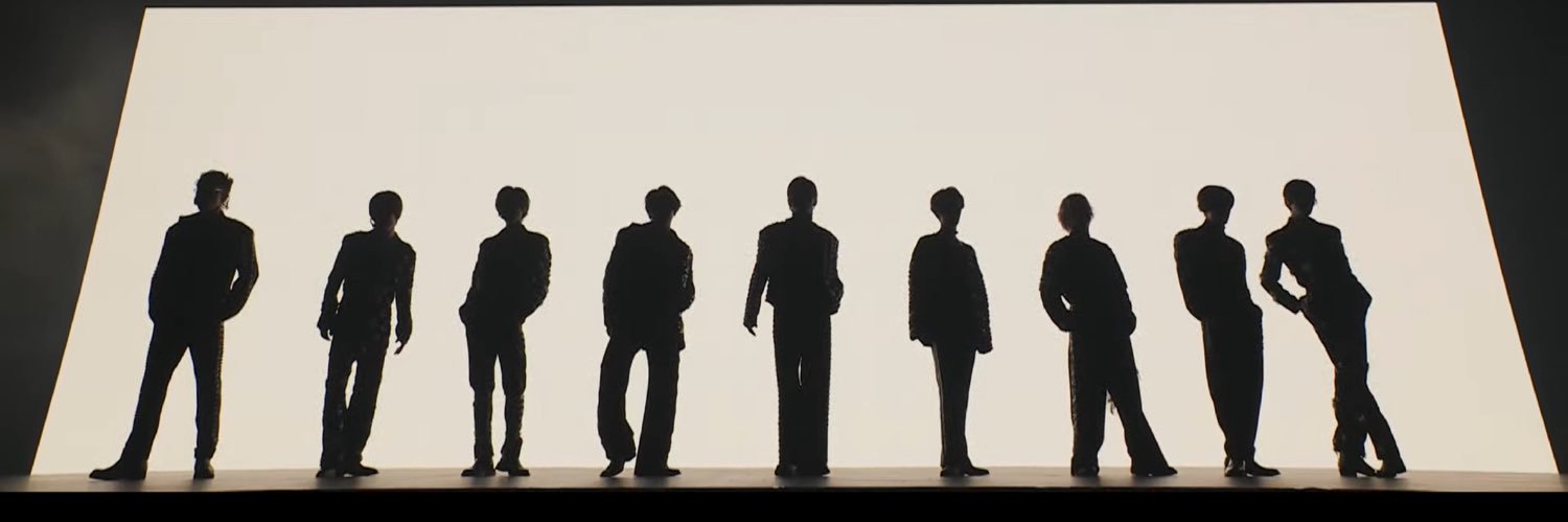 MforWhat🖤 banner