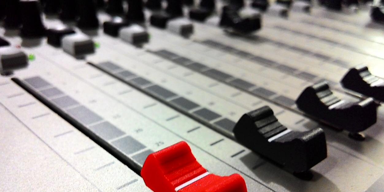 962Cradio's profile banner image