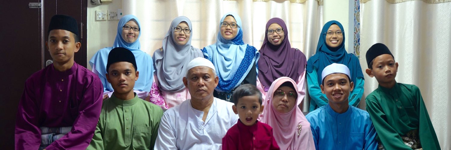 nad_dira06's profile banner image
