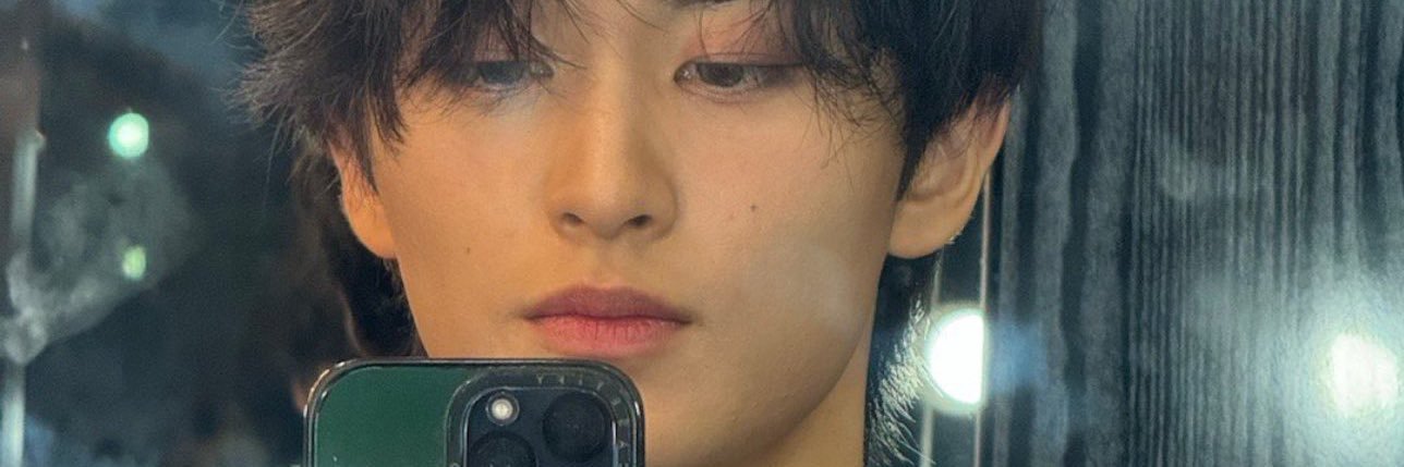 superhunam's profile banner image