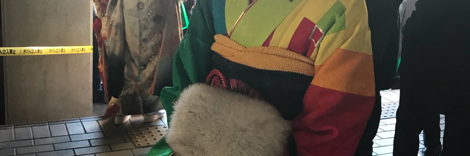 onmayu0102's profile banner image