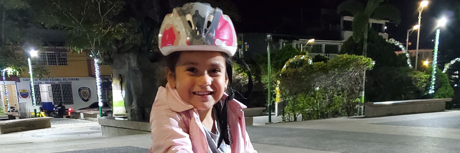 ehilynramirez's profile banner image