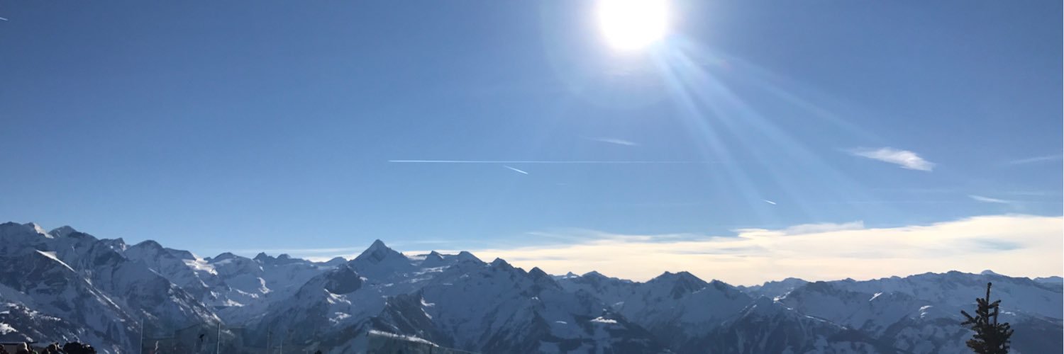 snoedt's profile banner image