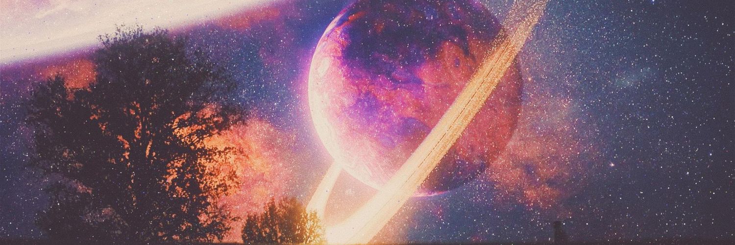 Caroliuxi's profile banner image
