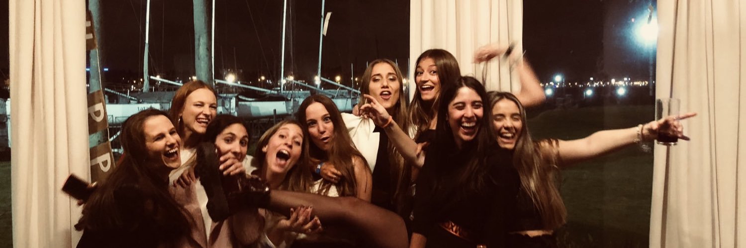 viquitoriaa's profile banner image
