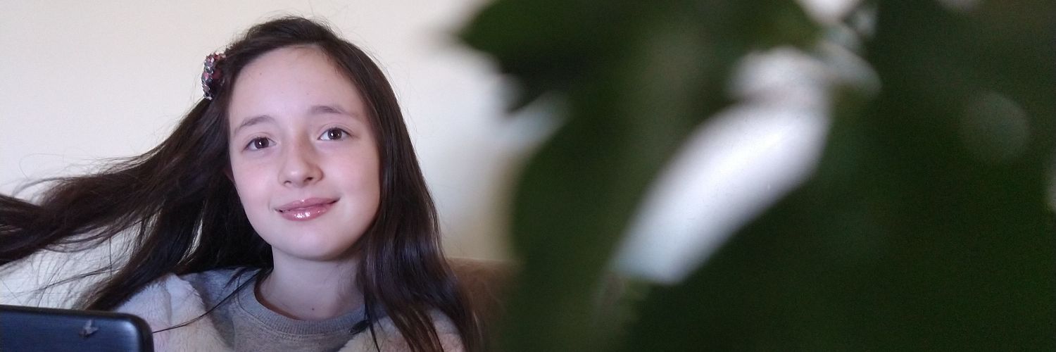 claudiasm's profile banner image