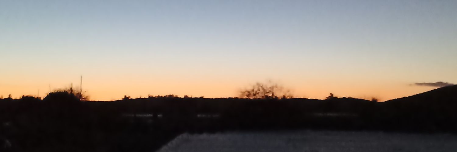 hnarvaez25's profile banner image