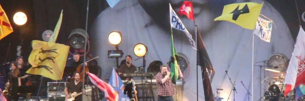 Rich banner