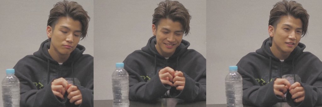 riipo36's profile banner image