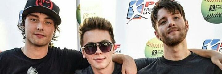 Always_Emblem3_'s profile banner image
