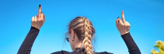 Ayitos🤟🏻 banner