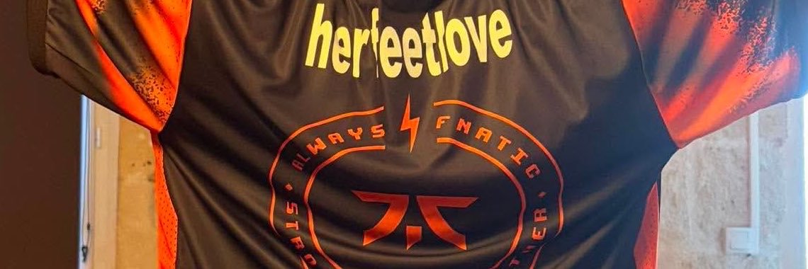 Mebeheee's profile banner image