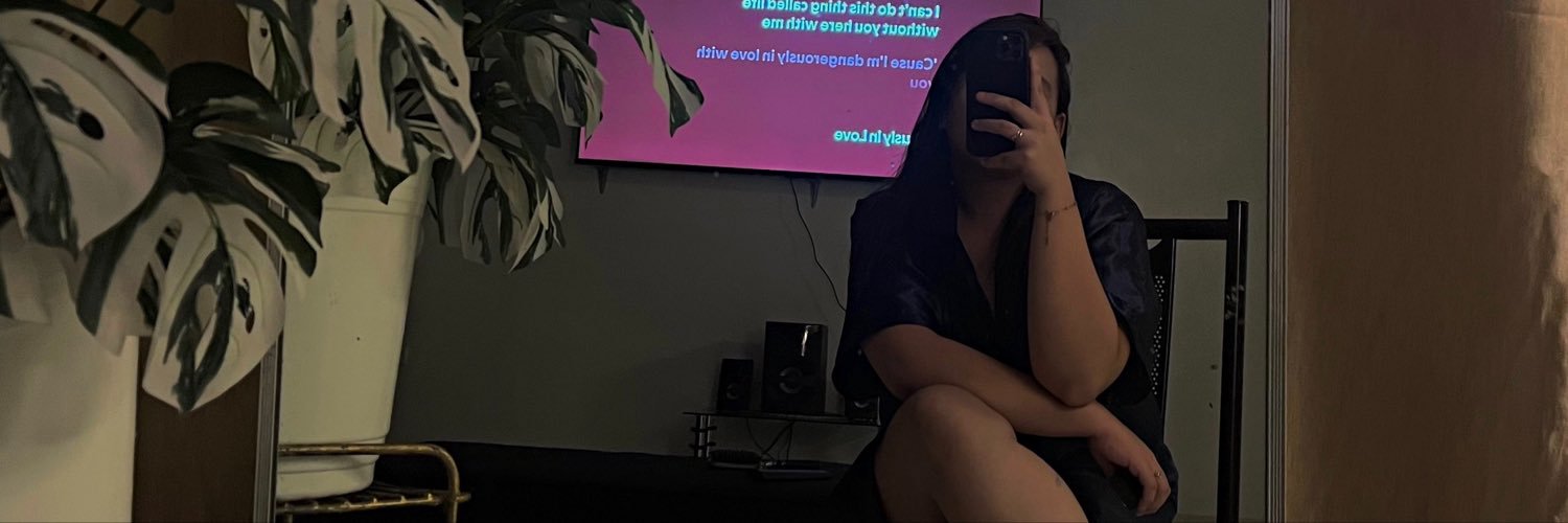 mmndrs_'s profile banner image