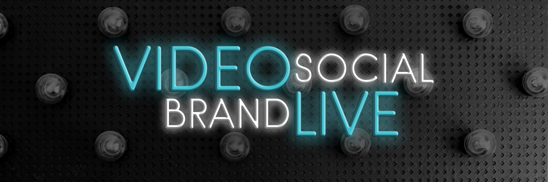 Sarah Moore - Chief Creative ✌🏻 banner