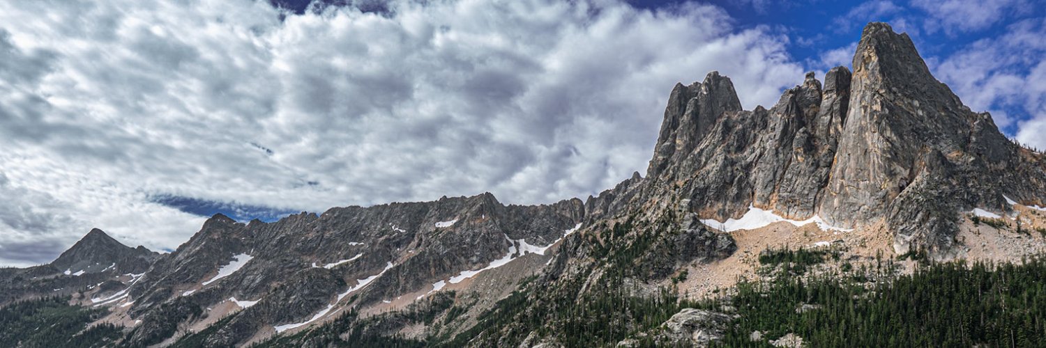 Sterling Hammer (@cdlhamma@hachyderm.io) banner