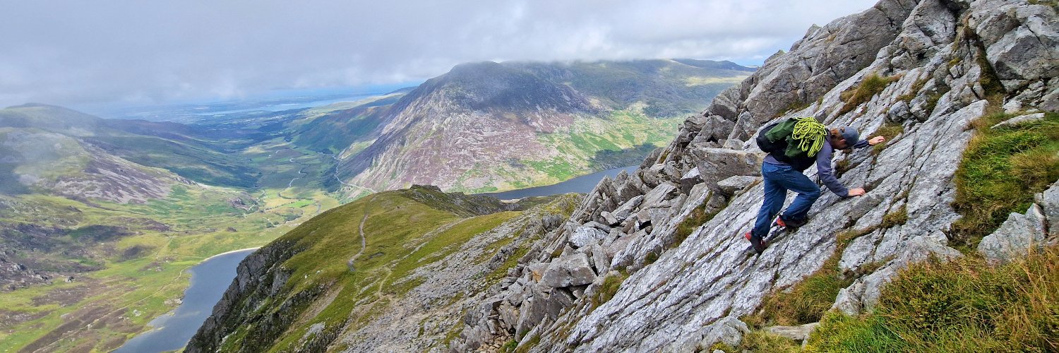 Dr Luke Blazejewski banner