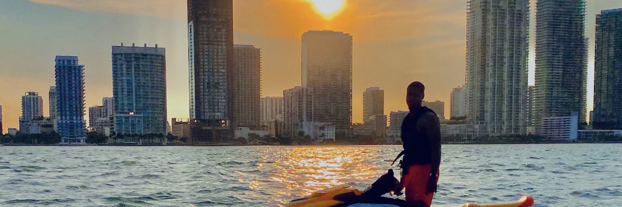 TyFlowers_'s profile banner image