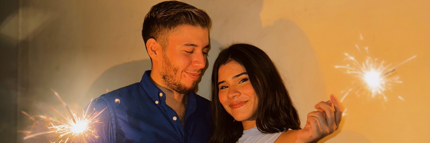 efarinas99's profile banner image