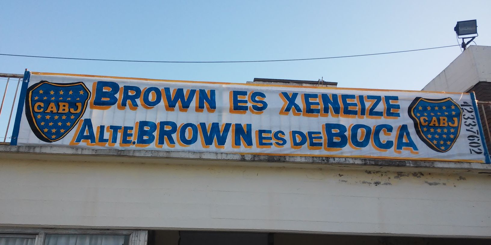 brownxeneize's profile banner image