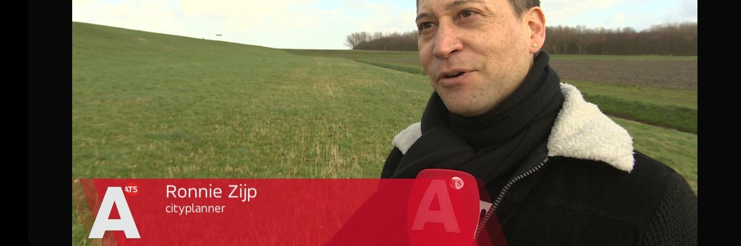 RonnieAmsterdam's profile banner image