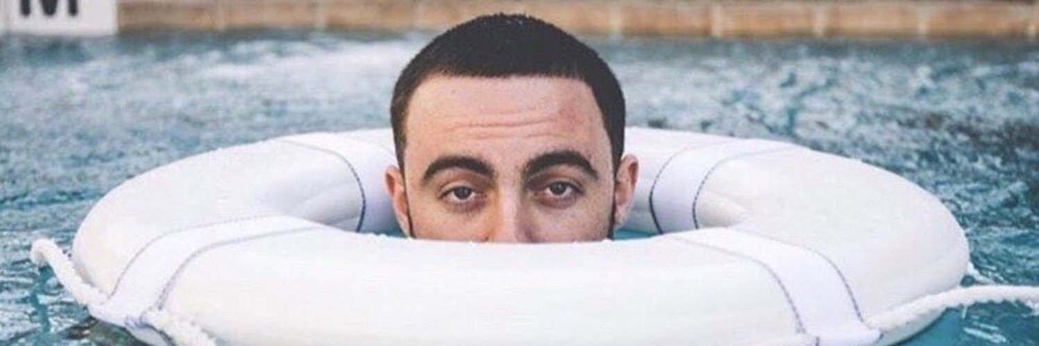 AkaFalling's profile banner image