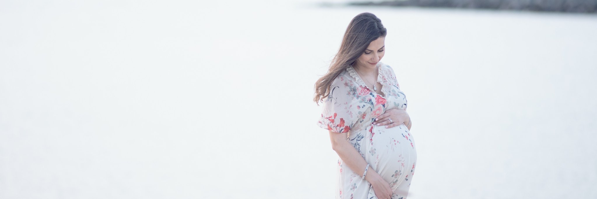 Newbornposing's profile banner image