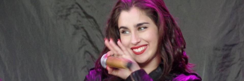 annes_official's profile banner image