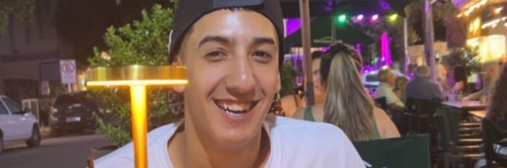 vicGomez2000's profile banner image