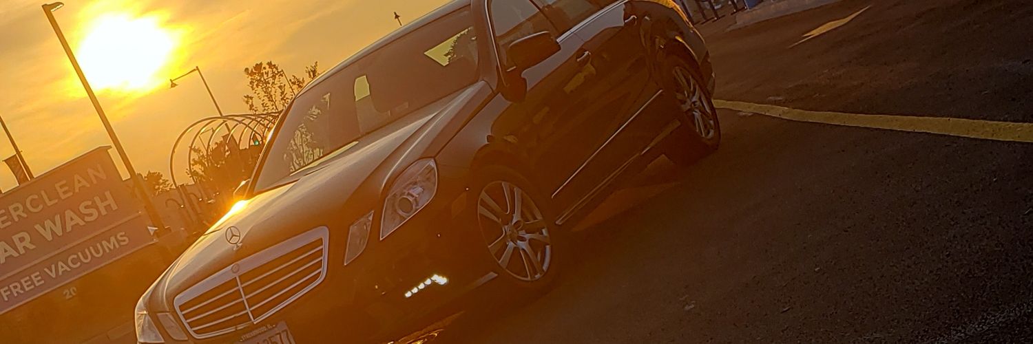 SlimSquilliam's profile banner image