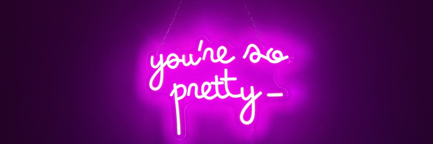 _Tati_x's profile banner image